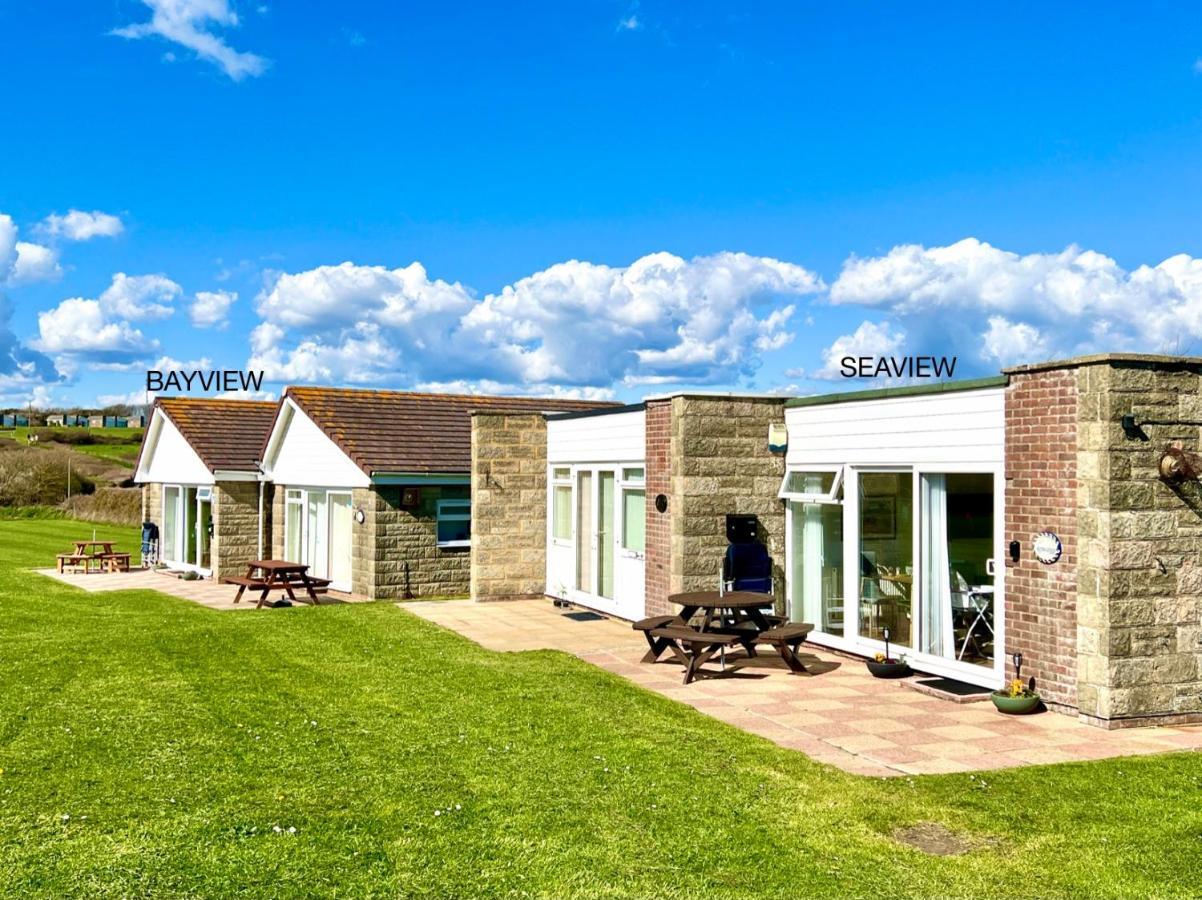 Seaview Self-Catering Coastal Bungalow In Rural West Wight Freshwater Luaran gambar